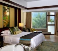 The Riverview King Room